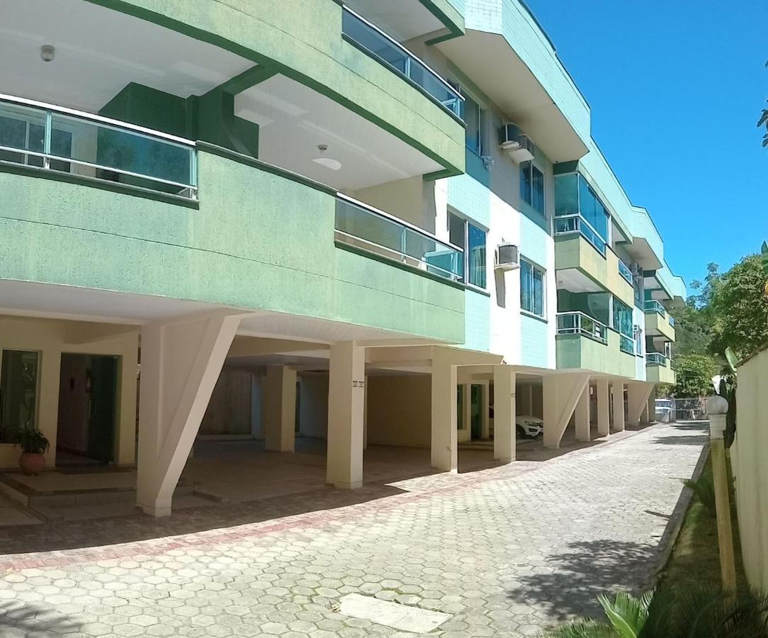 Apto Com 02 Quartos Praia Da Conceicao Bombinhas Sc Eksteriør billede