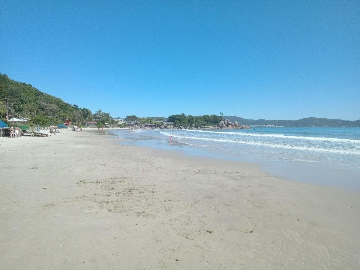 Apto Com 02 Quartos Praia Da Conceicao Bombinhas Sc Eksteriør billede